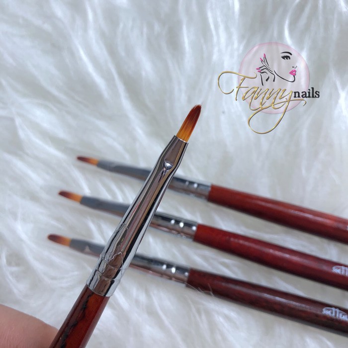 Oval brush / kuas painting nailart untuk membuat bunga