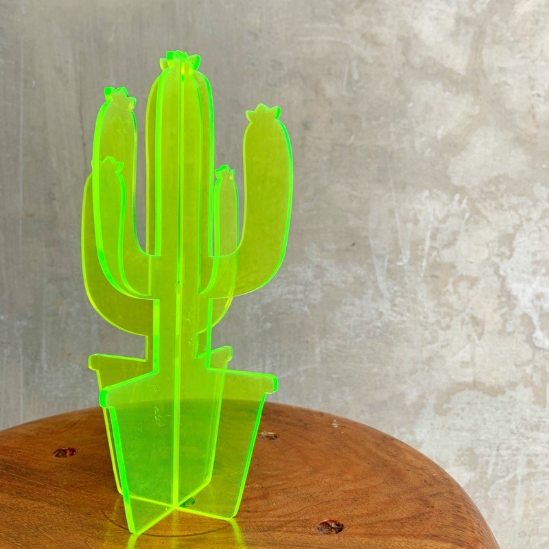 Home decor acrylic cactus | Hiasan ruangan akrilik