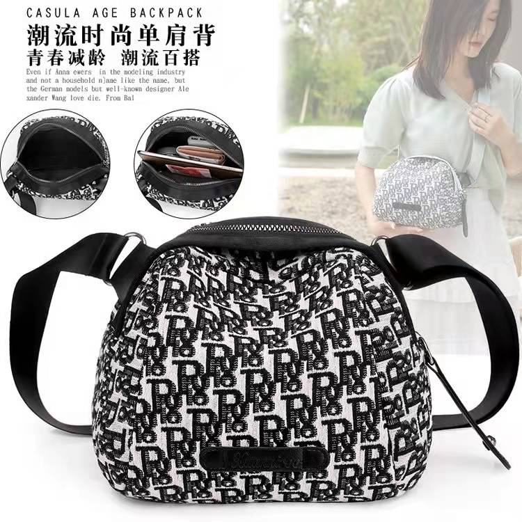 BJ21190 - BLACK/GRAY - MOTIF R TAS SLEMPANG WANITA FASHION IMPORT MODIS ELEGAN TERMURAH TERLARIS TERBARU BAGSTORE JAKARTA TAS BATAM JT1190 LT2036 ZC5319 EL6130 BQ3500