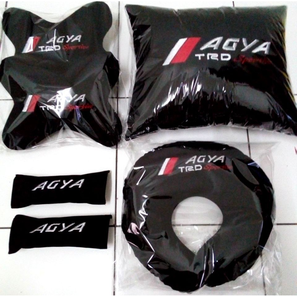 Toyota Agya TRD bantal mobil custom aksesoris variasi interior carset 4 in 1