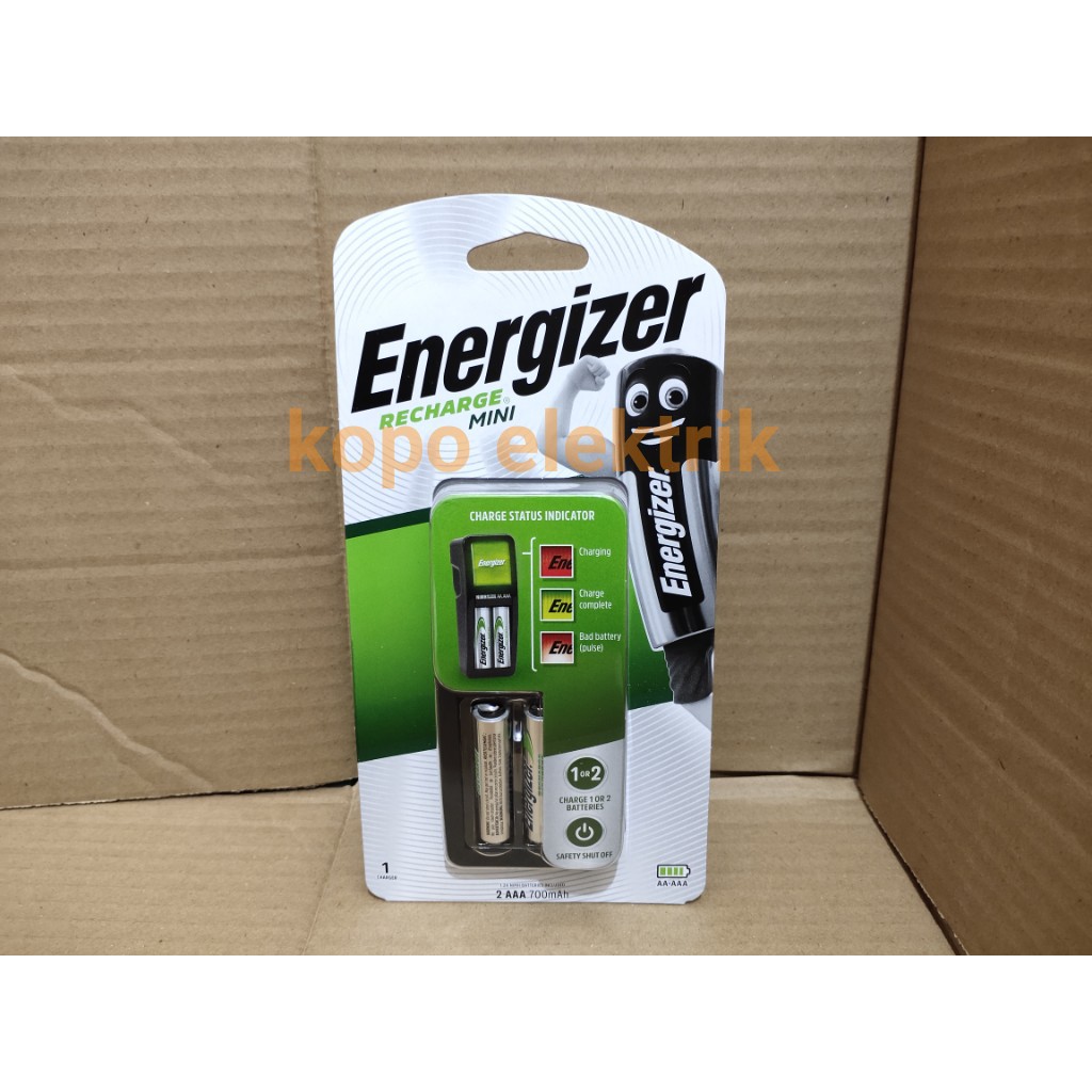 Charger Energizer AA / AAA + 2 pcs Baterai AAA 700Mah RECHARGE Cas Batre ORIGINAL