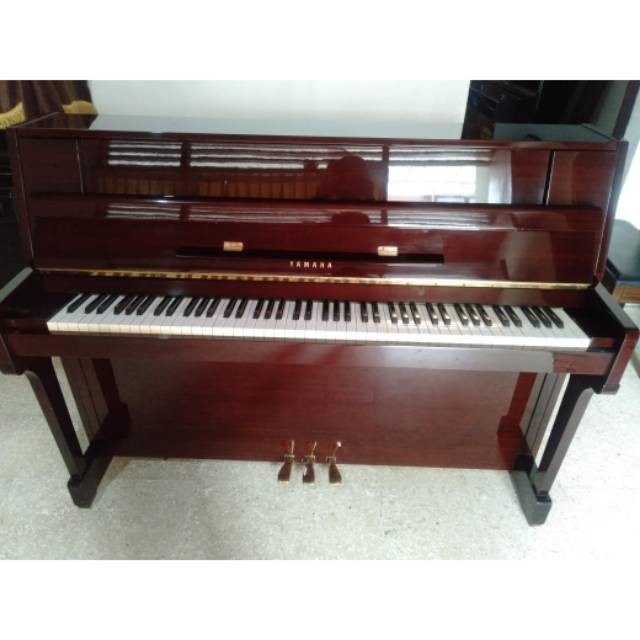 Piano Yamaha LU 101 CPM