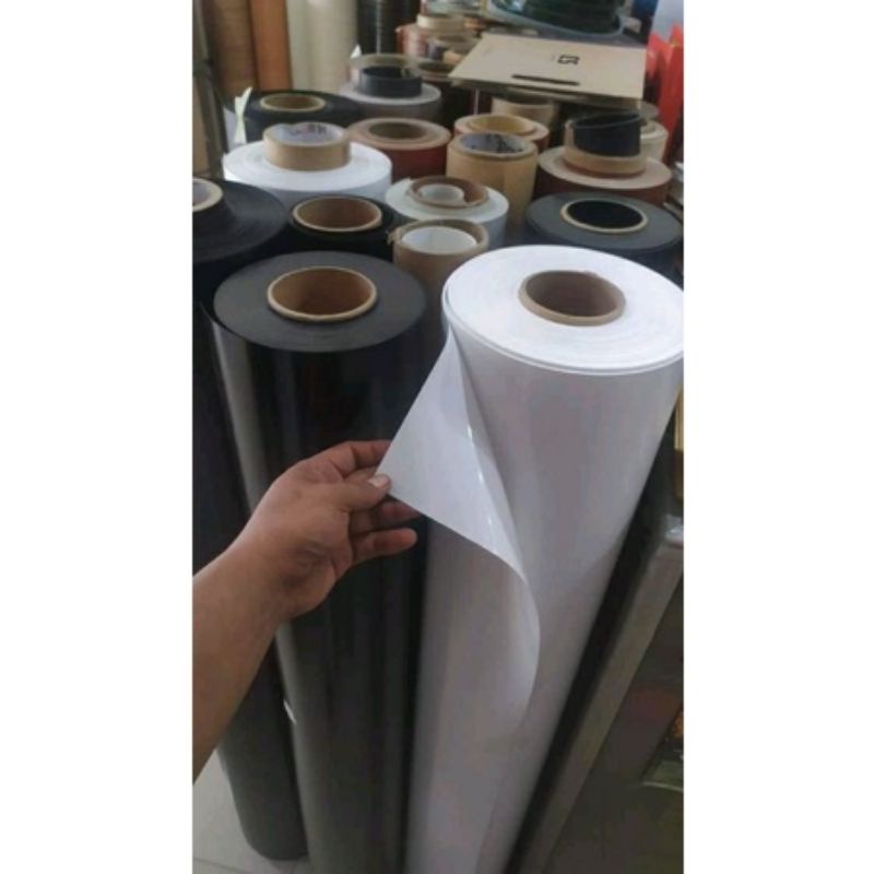 15 METER KARPET MELAMIN MIROR