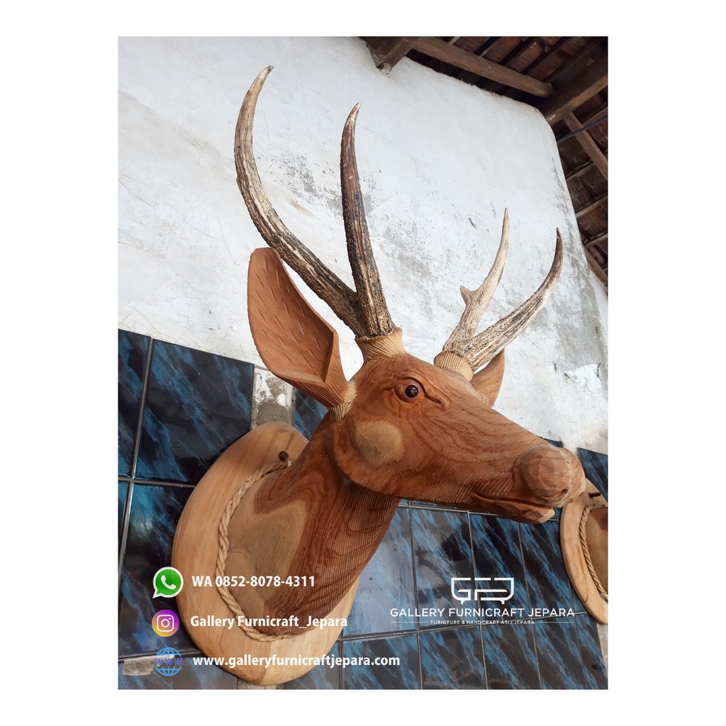 Patung Kepala Rusa Kayu Jati