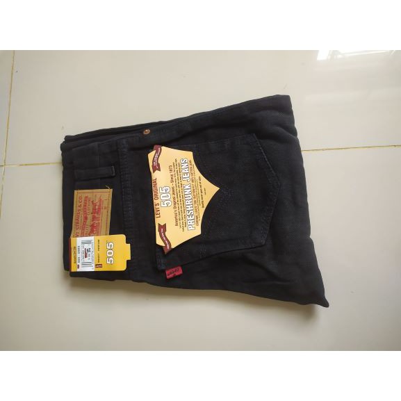 CELANA JEANS PRIA/CELANA JEANS PRIA HITAM STANDAR/FASHION PRIA