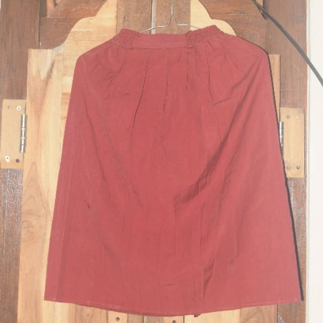 PRELOVED Rok Seragam Sekolah SD  - BAJU BEKAS