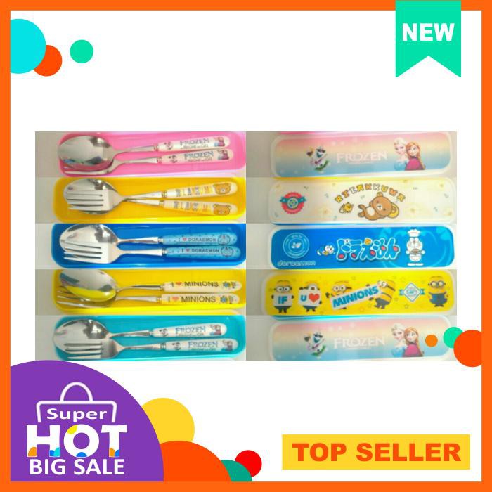 

Sendok Set Motif Rilakuma Dapat Kotak Pensil