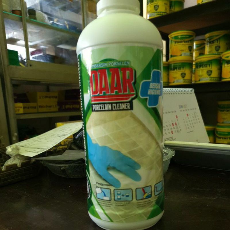 Daar TERLARIS pembersih keramik