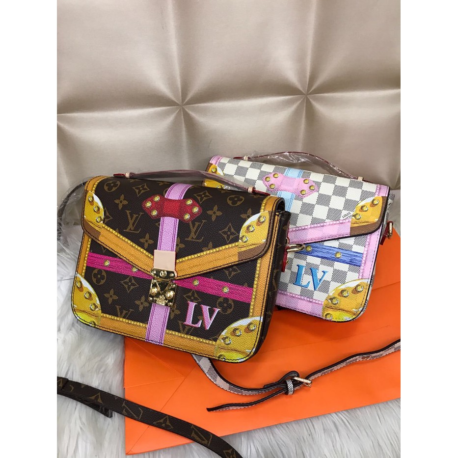 Tas wanita lv metis trunk mono/azur
