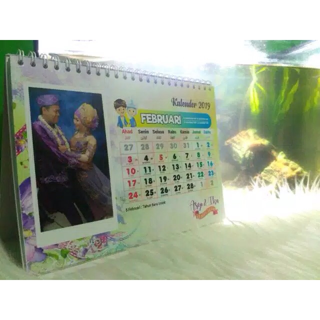 

Cetak Kalender duduk