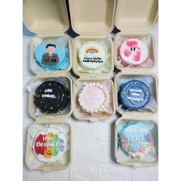 

CUSTOM CAKE