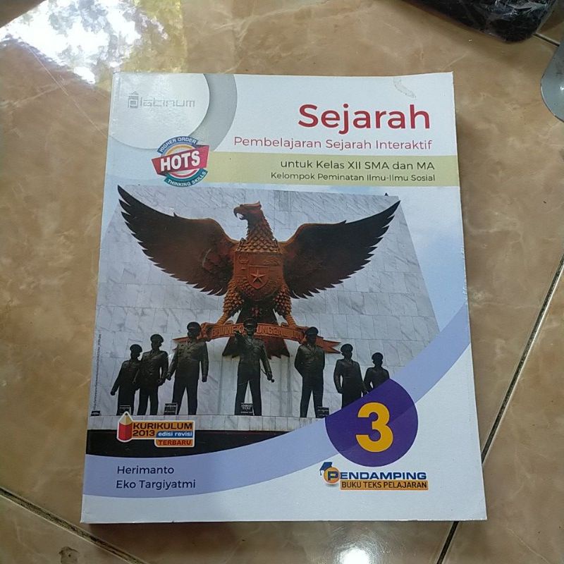 SEJARAH SMA KELAS 3 / PENERBIT PLATINUM / ORIGINAL