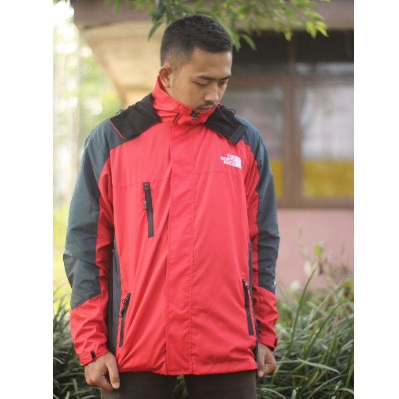 JAKET GUNUNG OUTDOOR PRIA WANITA WATERPROOF ANTI AIR JAKET GUNUNG OUTDOOR PRIA WANITA WATERPROOF ANTI AIR