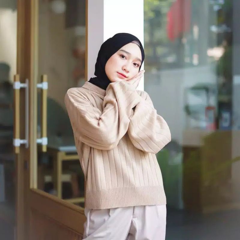 SESEL KNIT KERAH LIPET