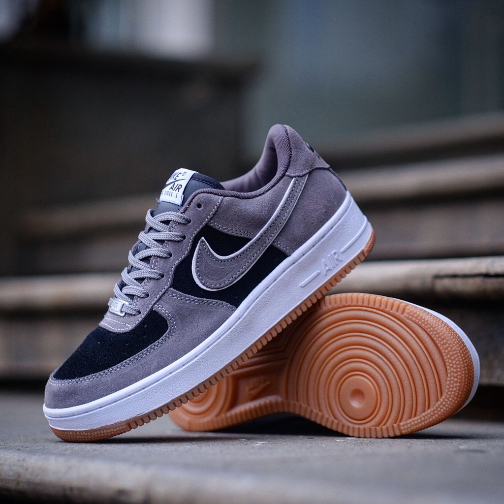 Nike Air Force 1 Low Suede Wolf Grey Gum