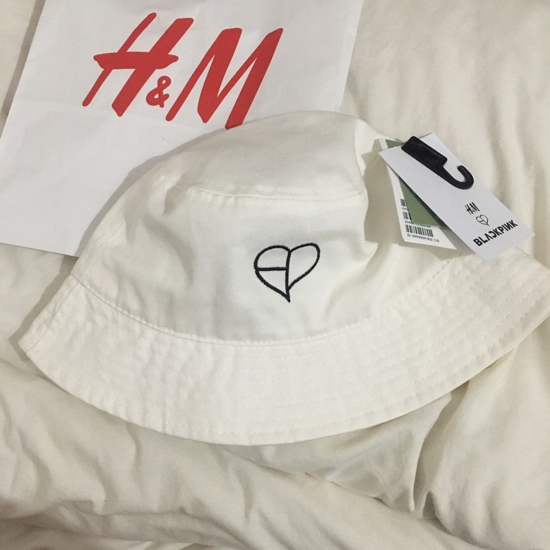 Topi Blackpink x Hnm / H&m