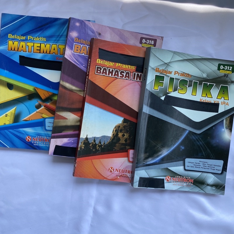 [ mulus bagus terawat ] Second Preloved Thrift Buku Paket Les Neutron Belajar Praktis Kelas 12 XII I