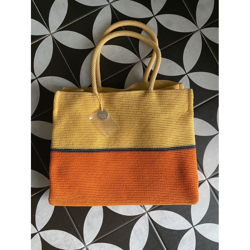 [ PRELOVED ] DOWA TOTE BAG ( tas rajut dowa )