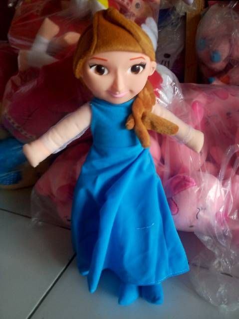 Boneka frozen