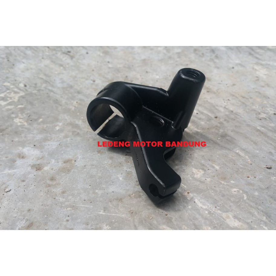 Dudukan Handel Kiri Suzuki Satria R 2 Tax Handle Kopling Tromol Lokal