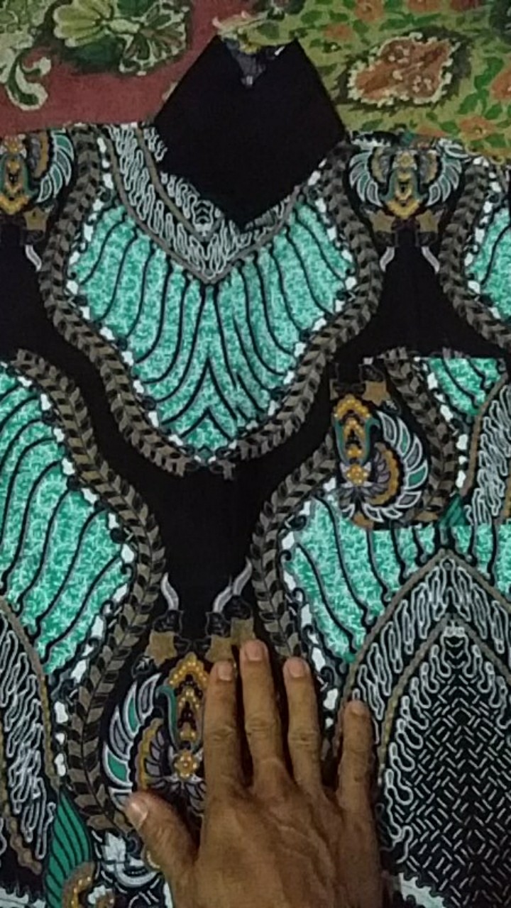 Baju Batik Couple Anak Muda Modern Stylish Batik Sarimbit Model Gamis Kemeja Panjang Murah