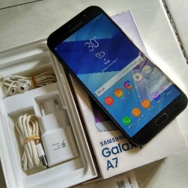 Samsung A7 2017 Ram 3 /32 Nfc fulset secon