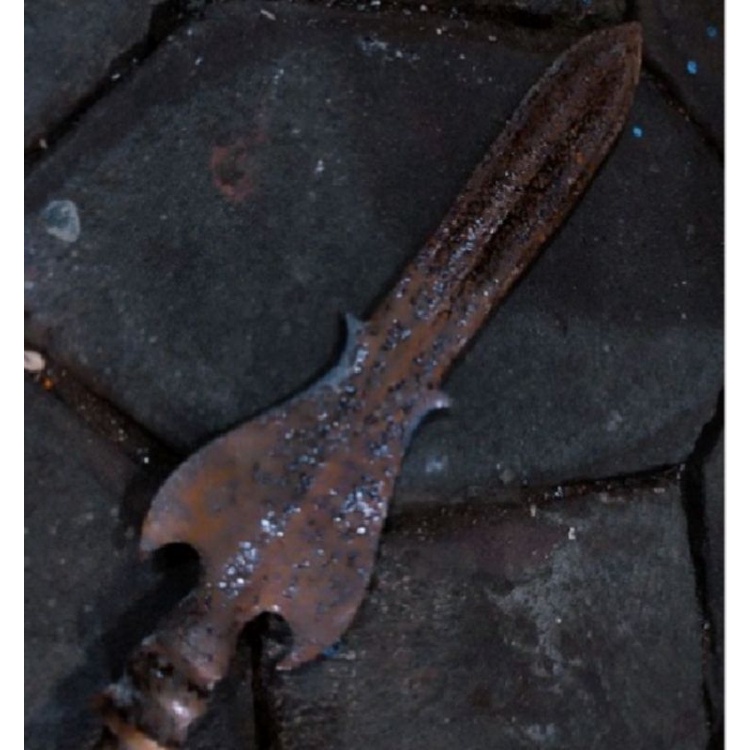 Tom Bak Karno Tanding Model Kuno Langka