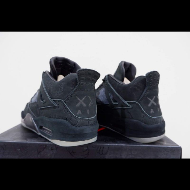 Sneakers Air Jordan 4 LOW Kaws Black