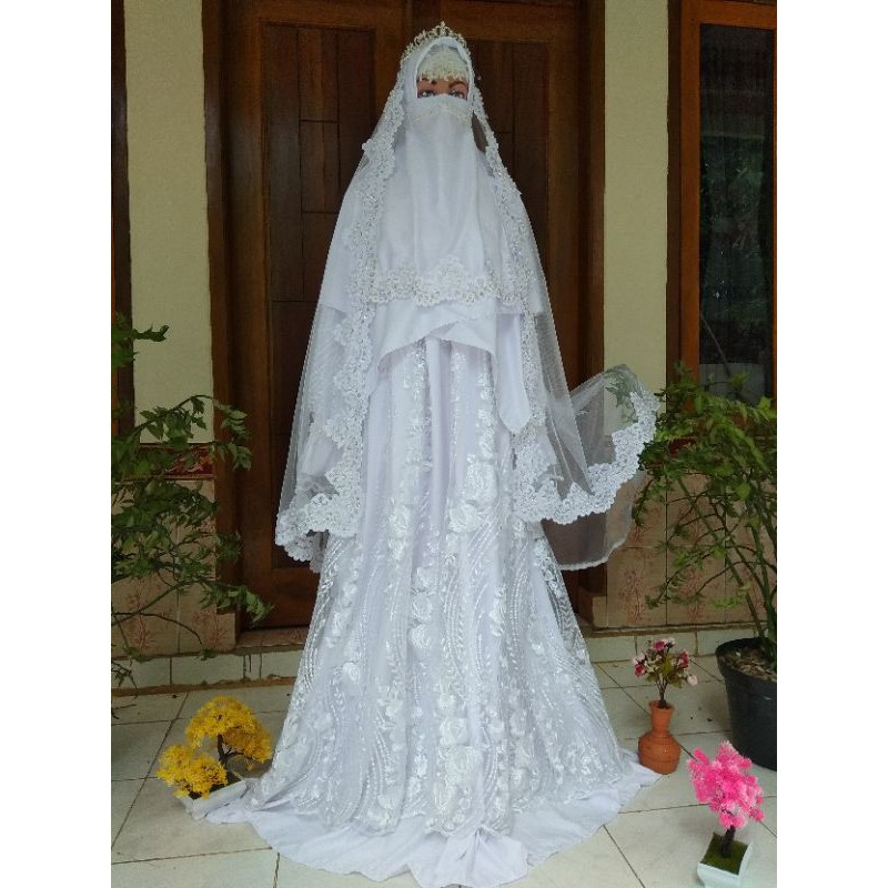 set Akad gaun pengantin Syar'i