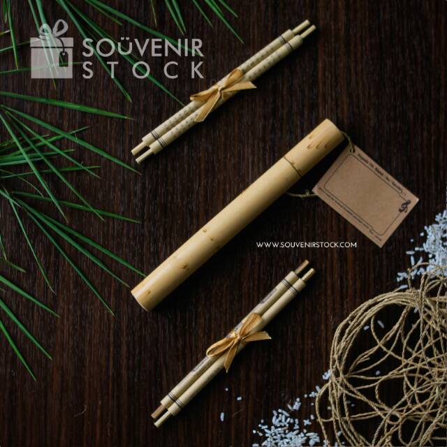 Undangan Bambu Gulung