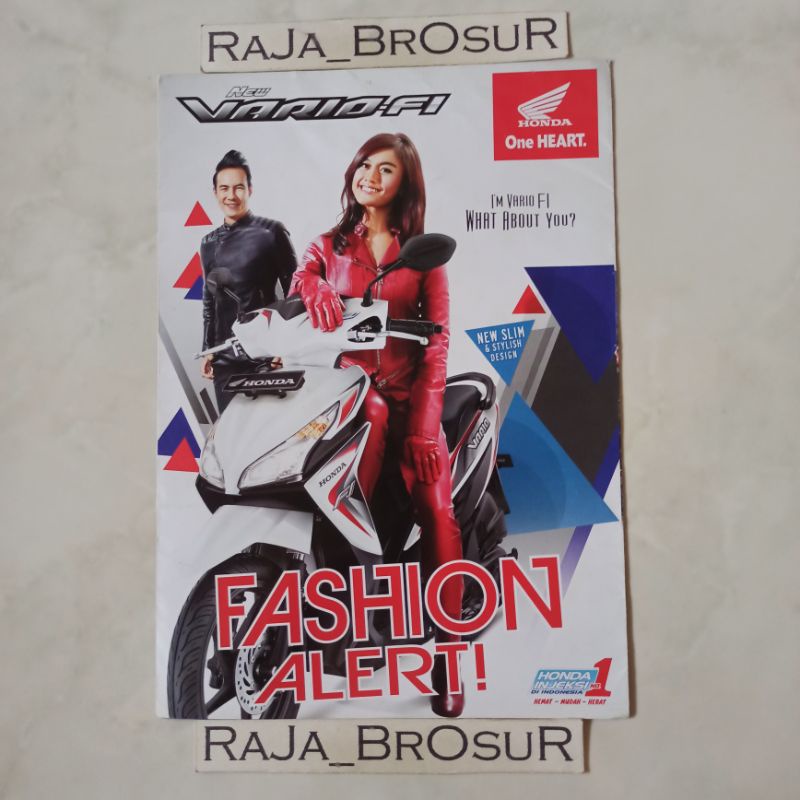 Poster brosur leaflet New Vario110 Vario 110 FI Injeksi 2014