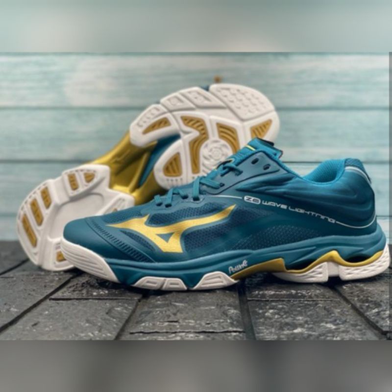 Mizuno Z6 | Sepatu Sneakers Pria Olahraga Jogging Running Volly Tennis Badminton Import Quality