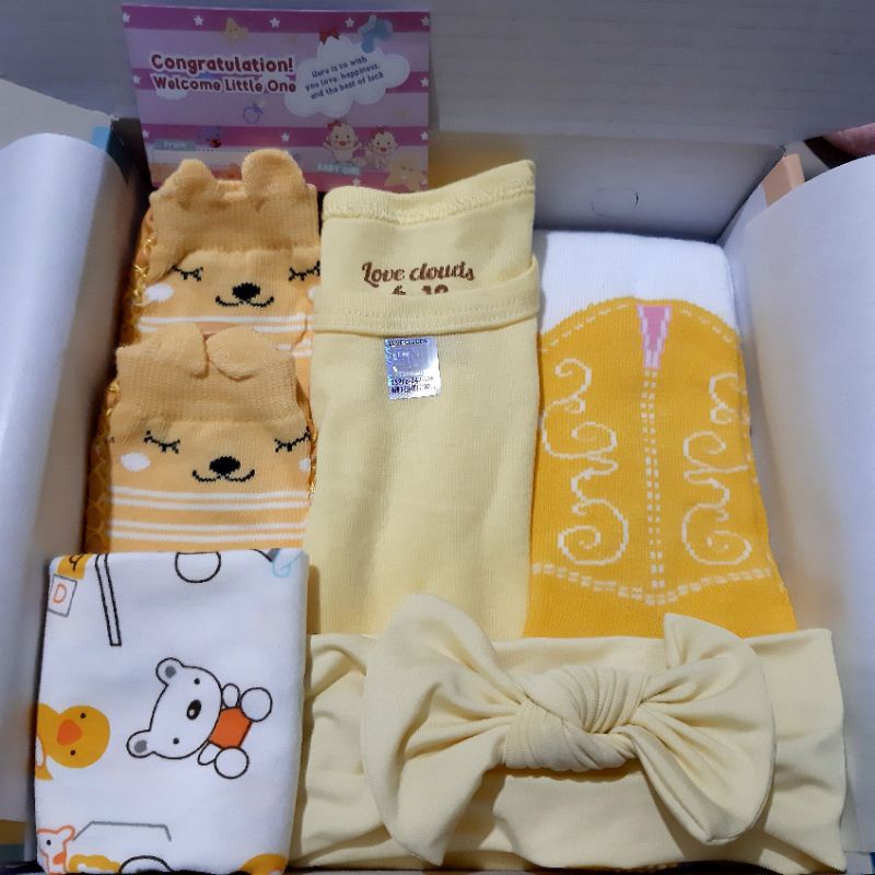 Hampers Candy Baby 0-6m atau 6-12m /Kado Bayi/Kado Lahiran