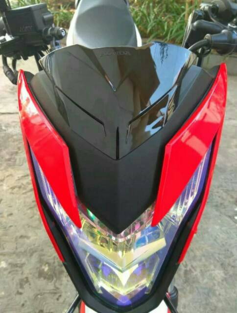 (ORIGINAL AHM)COVER RADIATOR SONIC 150R K56A 0800K56GLD ORIGINAL AHM. Satu Paket