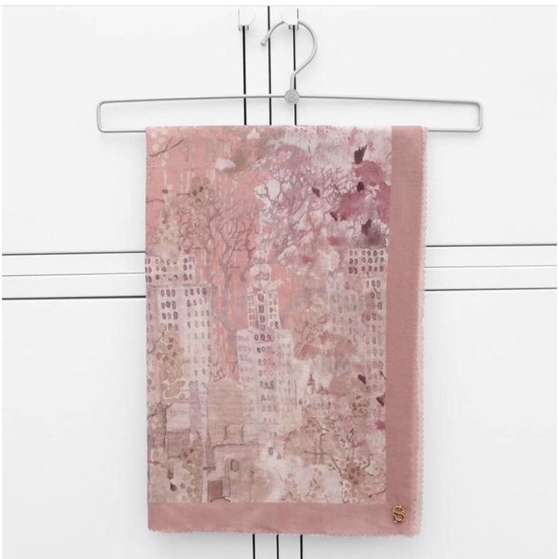 BOOKED Buttonscarves New York Series 1 Apricot