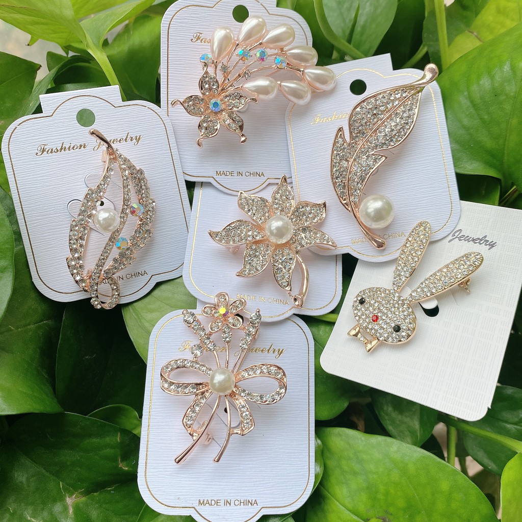 Baru Kreatif Mutiara Pin Bros Berlian Imitasi Bros Elegan Cukup Gaya Bros Mutiara Bros-6