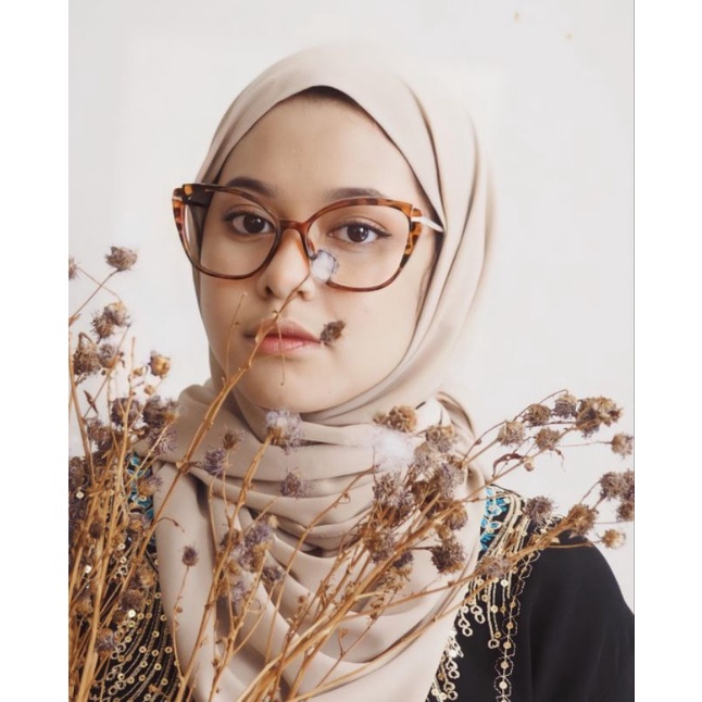 Frame kacamata fashion | kacamata minus | kacamata antiradiasi | kacamata cat eye | kacamata fashion | kacamata photocromic | kacamata wanita | lensa minus | lensa photocromic | kacamata hitam wanita | kacamata cat eye minus | kacamata leopard | cat eye