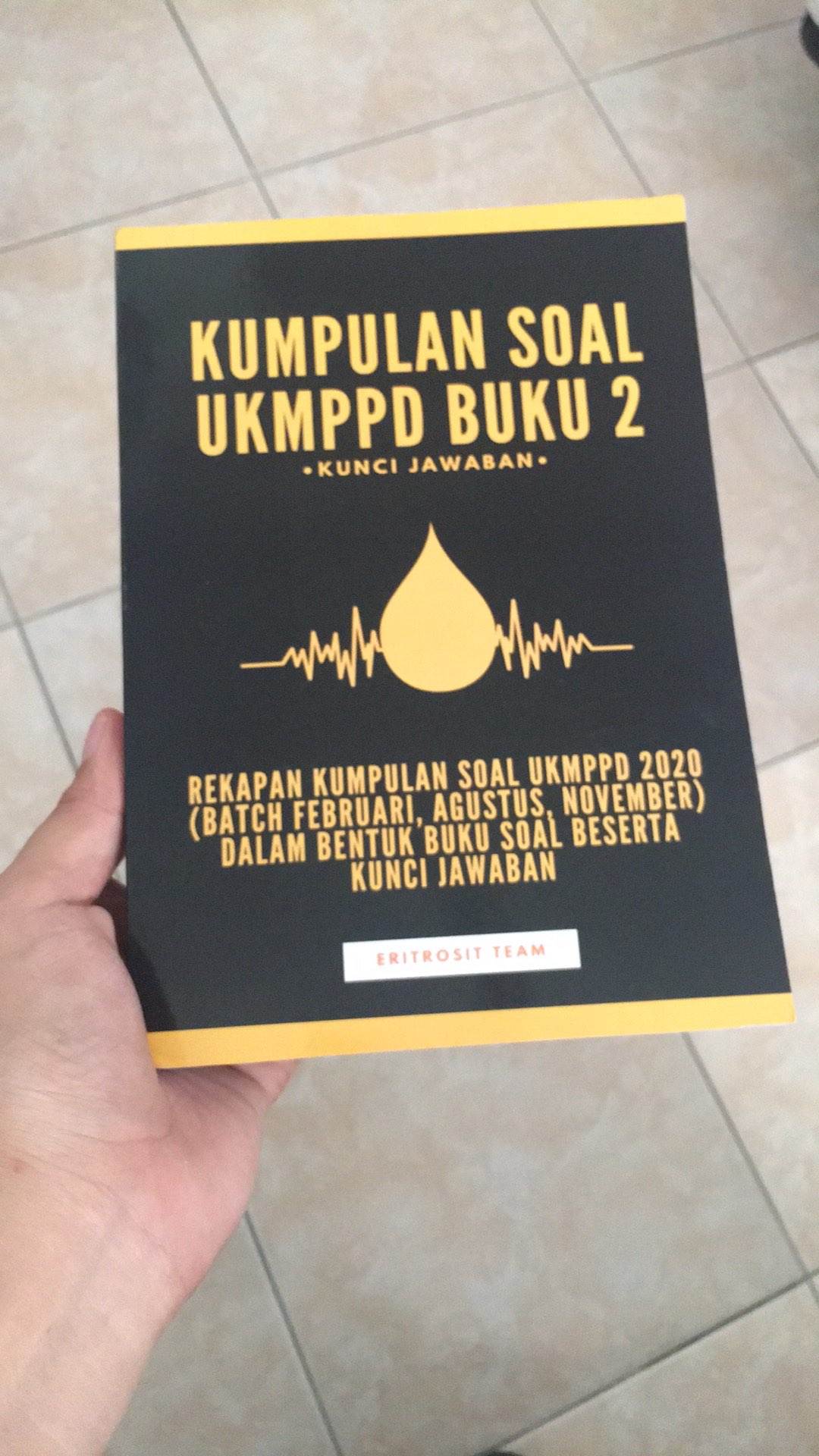 Paket A Paket Buku 1 Dan 2 Kumpulan Soal Ukmppd Kedokteran Tahun 2018 2020 Shopee Indonesia