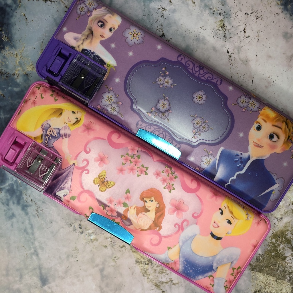 

1225 - Tempat Pensil 2 Sisi Magnet / Frozen Captain America Doraemon Spiderman Tayo / Tepak Pensil / Pencil Case / Pincil Case / Kotak Pensil Karakter Anak / Kotak Pinsil / Tempat Pensil Anak Murah / Tempat Pensil Murah / Tepak Pensil Murah