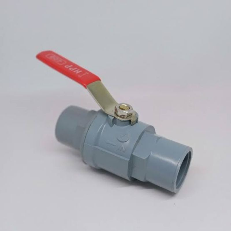 Ball Valve PVC Gagang Besi 1/2 Inci / Stop Kran Pipa Ballvalve PVC 1/2” / Stop Keran PVC 1/2 Inch