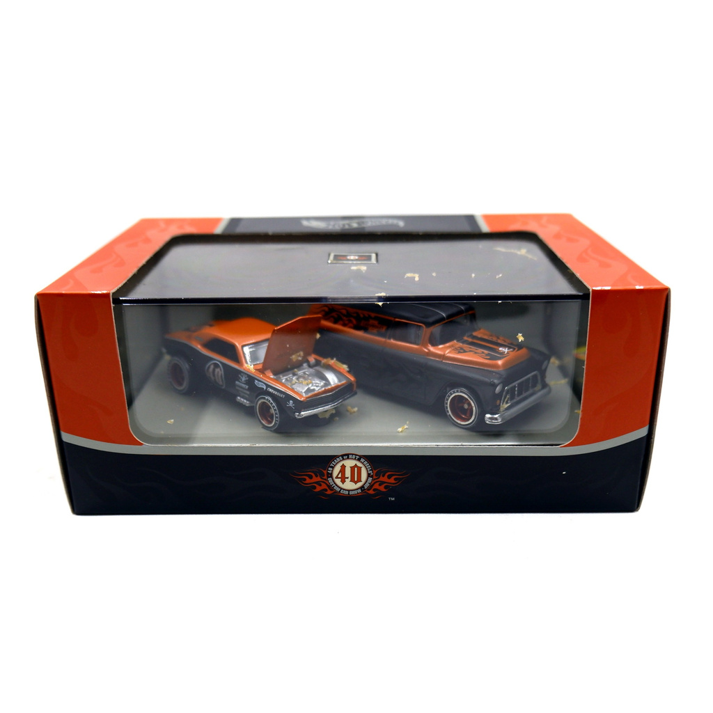 Hotwheels 67 Chevy Camaro & Chevy Panel Custom Car Show Japan - 00431