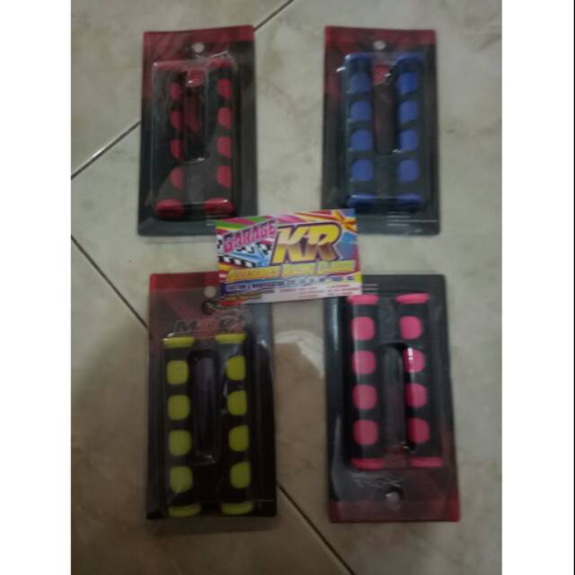 

Karet handle