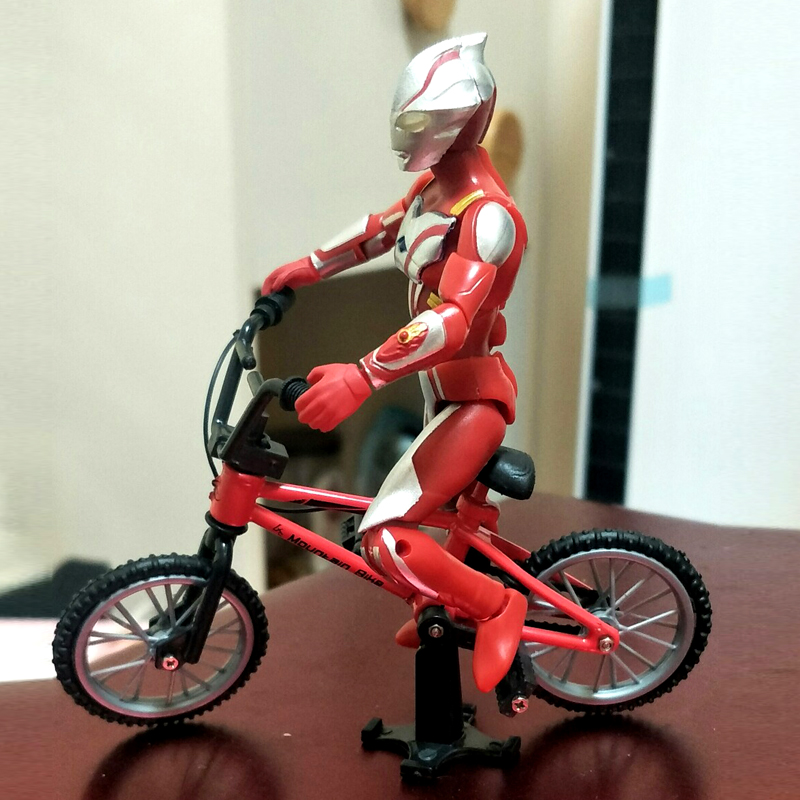 Mainan Model Sepeda Jari Mini 1 / 18 Dengan Rem Cadangan Bahan Alloy Untuk Hadiah Anak