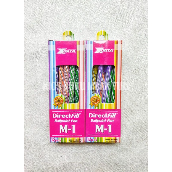 

Pulpen Selusin 12pcs XDATA DirectFill Ballpoint Pen M-1 Bolpenku Lilin Grip Hitam