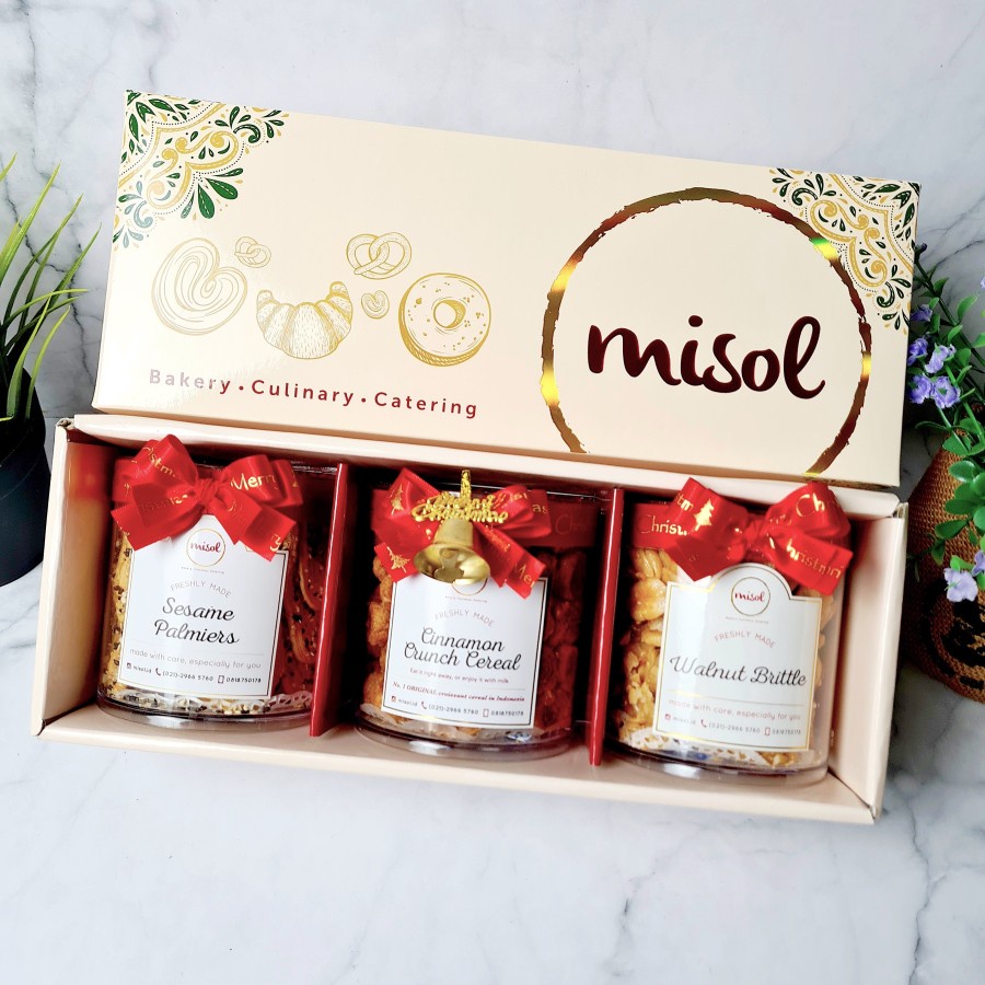 

Hampers Parcel cookies Kue Kering isi 3 Toples - Kartu General ayuputri52