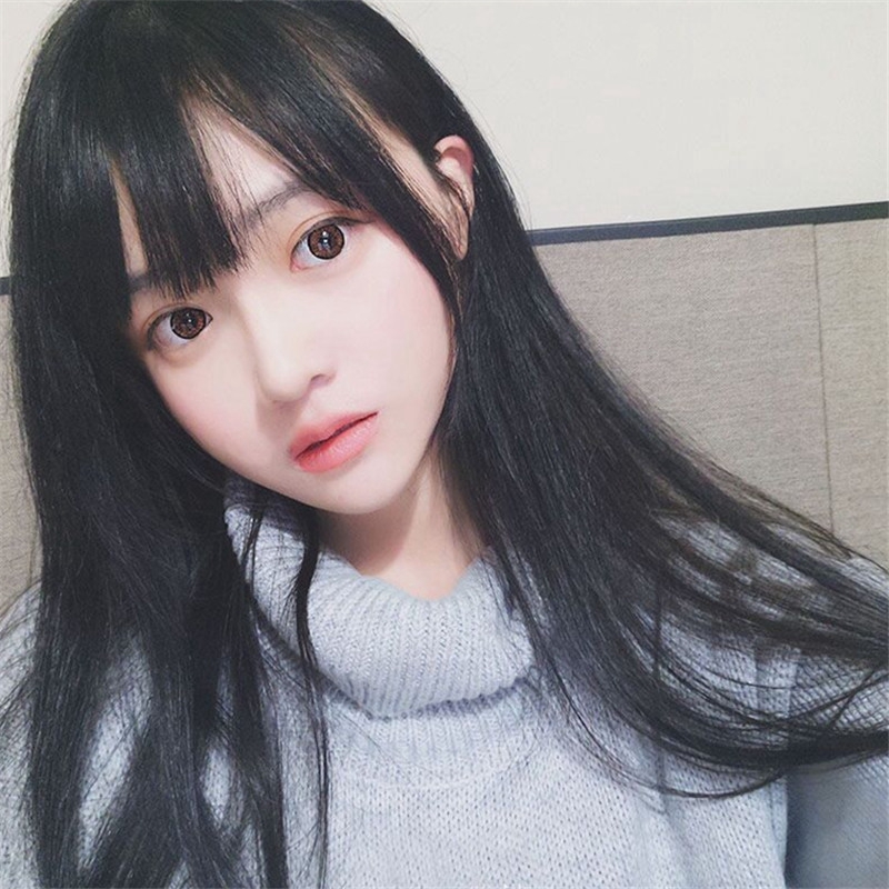 Wig Lolita Model  Panjang Lurus Warna  Hitam  Dengan Poni 