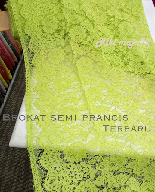 Terbaru Kain Brokat Prancis Terbaru Bahan Brukat Semi Prancis Harga Per 1 Potong Shopee Indonesia