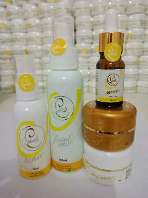 BEBWHITE C / CREAM BBC BPOM / BEBWHITE C GLOW ACNE SERIES