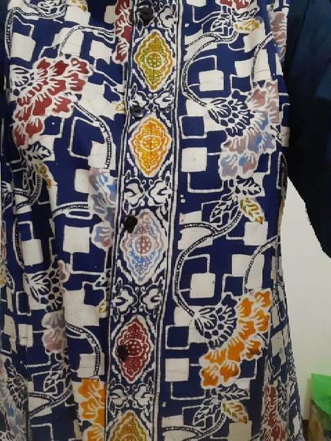 Shanaya Batik Tunik Alia Batik Cap Wonogiren Lengan Balon Kancing Full