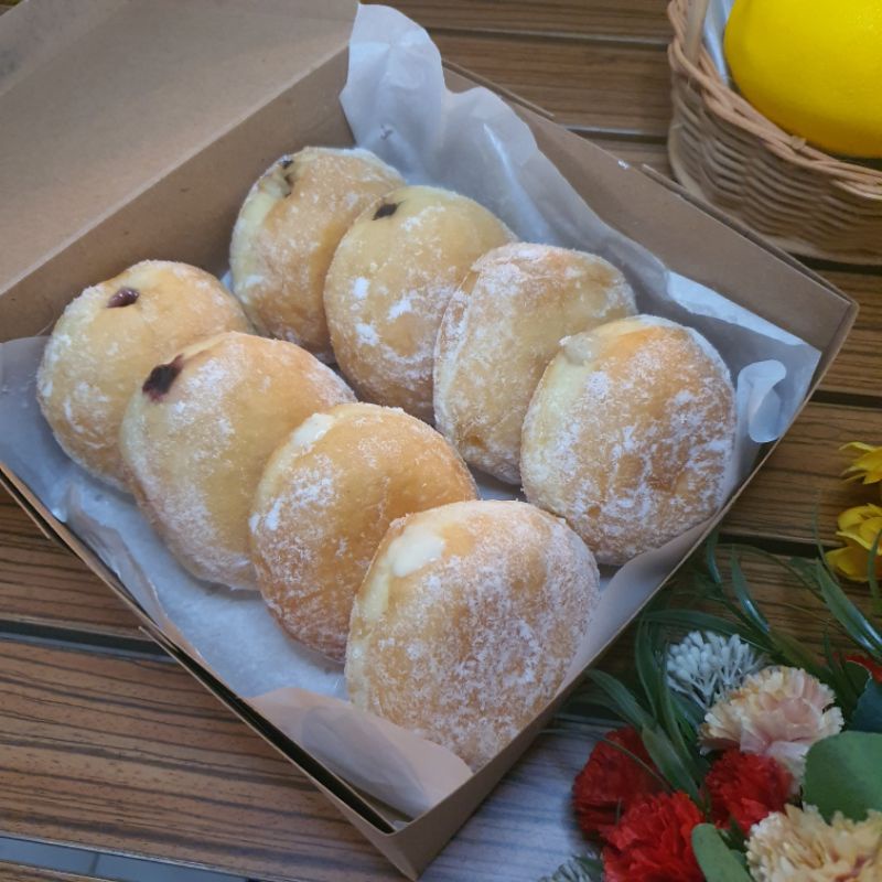 

Bomboloni Homemade De Loyang/ Donat Bomboloni/Donat Malang